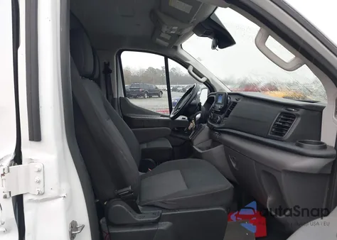 2022 Ford Transit-250 z USA, uszkodzony, nr VIN 1FTBR1Y85NKA15183